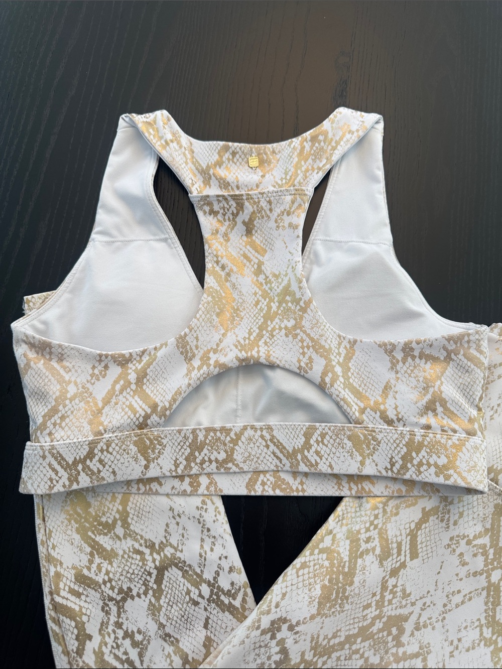 Fabletics Set - Medium - Picture 2 of 3